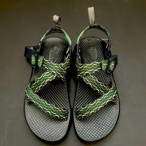 Chacos youth sandals